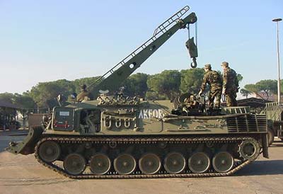 Italian Army Photo: Leopard 1 AEV