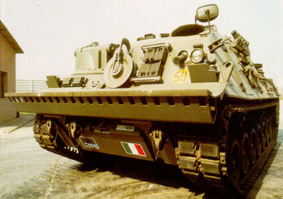 Italian Army Photo: Leopard 1 ARV